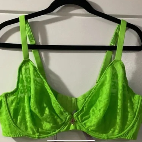 NWT Savage X Fenty Fluff It Up Vibrant Lime Bra - Picture 1 of 3